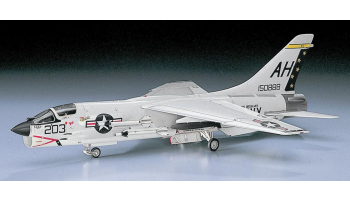 Сборная модель 1/72 истребитель F-8E Crusader (U.S. Navy/M.C. Carrier-Borne Fighter) Hasegawa 00339