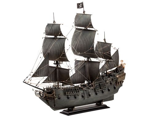 Збірна модель 1/72 Корабель Джека Горобця "ЧОРНА ПЕРЛИНА" з "Пірати Карибського моря" Revell 05699
