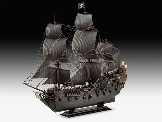 Збірна модель 1/72 Корабель Джека Горобця "ЧОРНА ПЕРЛИНА" з "Пірати Карибського моря" Revell 05699