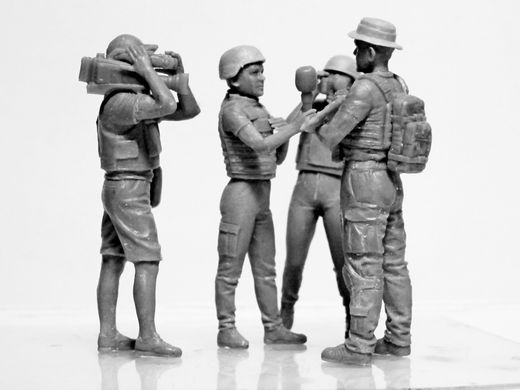 Фігури 1/35 Журналісти на війні (4 фігури) (100% нові форми) ICM 35751