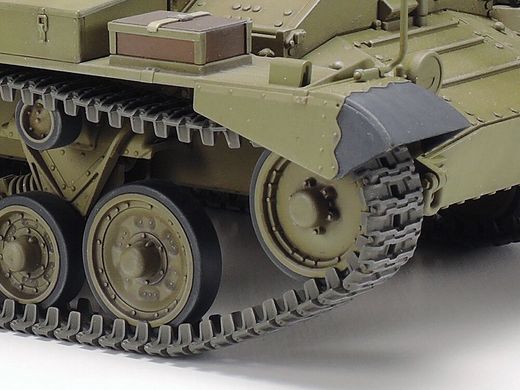 Сборная модель 1/35 британский пехотный танк Valentine Mk.II / IV Tamiya 35352