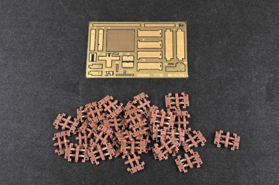 Збірна модель 1/35 САУ Mittleres Artillerie Raketen System (MARS) Trumpeter 01046