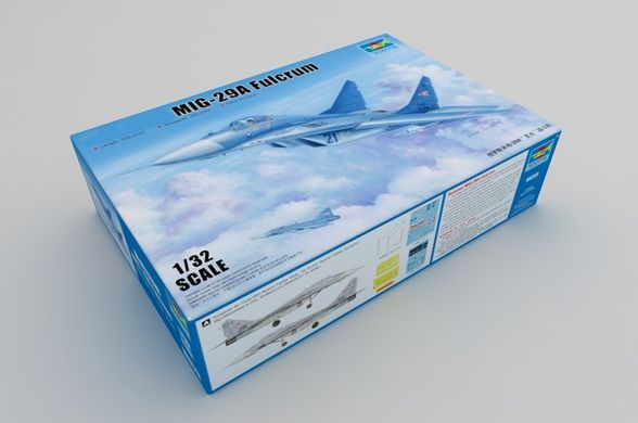 Збірна модель 1/32 винищувач МіГ-29А "Точка опори" Mig-29A Fulcrum Trumpeter 03223