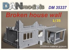 Prefab model 1/35 destroyed house wall and entrance, plaster and resin DAN Models 35337