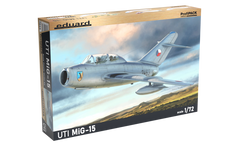 Сборная модель 1/72 самолет UTI MiG-15 ProfiPack Eduard 7055