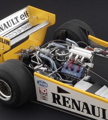 Збірна модель 1/12 болід Формула 1 Renault RE20 Turbo Italeri 4707