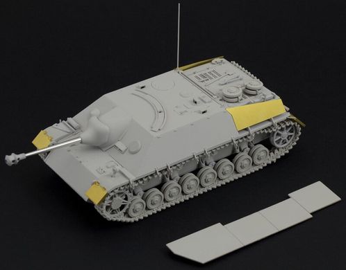 Збірна модель 1/35 Sd.Kfz.162 Jagdpanzer IV Ausf.F Italeri 6488