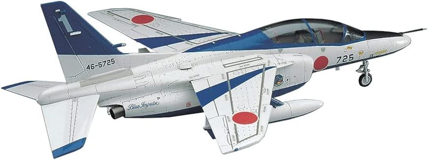 Сборная модель 1/72 реактивный самолет Kawasaki T-4 'Blue Impulse' (Aerobatic Team) Hasegawa 00441