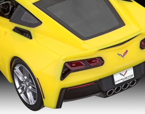 2014 Corvette Stingray Revell 07449 1/25 scale model car