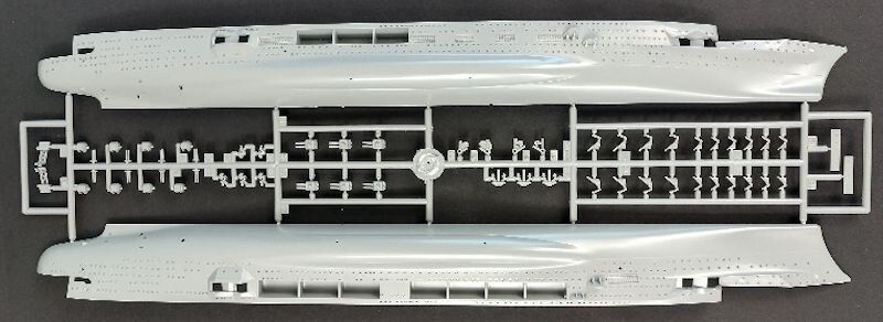 Збірна модель німецького авіаносця "Граф Цепелінг" Graf Zeppelin Revell 05164
