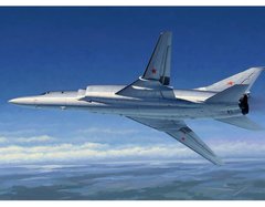 Assembled model 1/72 bomber Tupolew Tu-22M2 Backfire B Strategic bomber Trumpeter 01655