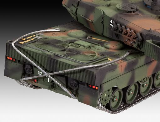 Збірна модель танка 1:72 Leopard 2A6/A6M Revell 03180