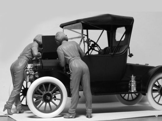 Фігури 1/24 Американські автомеханіки (1910-ті рр.) (3 фігури) ICM 24009