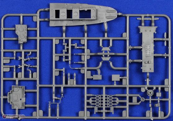 Збірна модель 1/350 Британського корвета HMS Spiraea Mirage-Hobby 350803