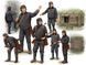 Фігури 1:35 Soviet soldier - Scud B crew Trumpeter 00434