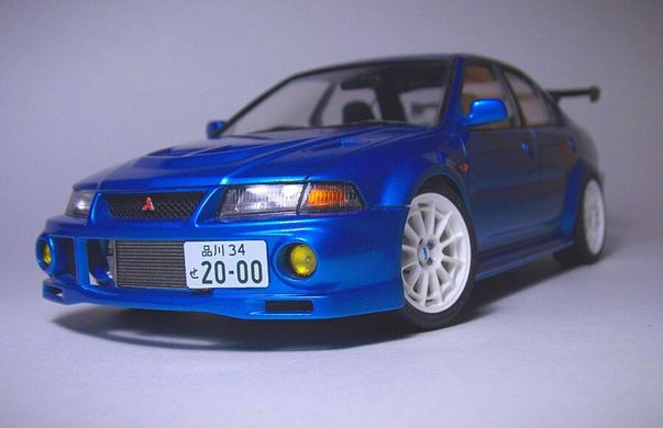 Сборная модель 1/24 автомобиля Mitsubishi Lancer Evolution VI Tamiya 24213