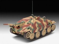 Assembled model German self-propelled artillery Jagdpanzer 38 (t) Hetzer Revell 03272