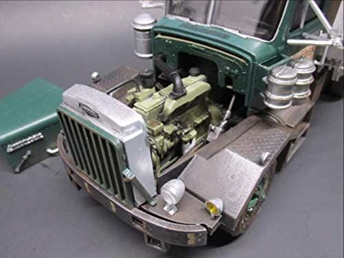 Збірна модель автомобілю-самосвалу Autocar Dump Truck AMT 01150 - 1/25 Scale Model Truck Kit