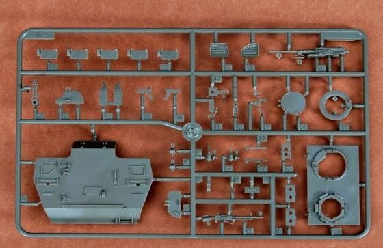 Збірна модель 1/35 БМП JGSDF Type 82 Командний пункт Trumpeter 00326